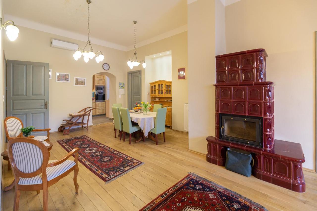 Jewel In Buda Apartment ブダペスト エクステリア 写真